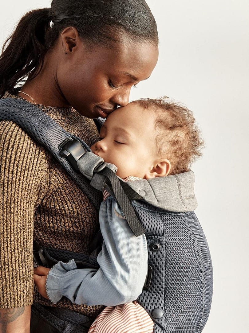 BabyBjörn Baby Carrier Harmony Review: Comfort Meets Ergonomic Design 2 BabyBjörn Harmony Carrier Review: Comfort Meets Ergonomic Design