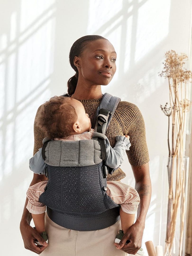 BabyBjörn Baby Carrier Harmony Review: Comfort Meets Ergonomic Design 4 BabyBjörn Harmony Carrier Review: Comfort Meets Ergonomic Design